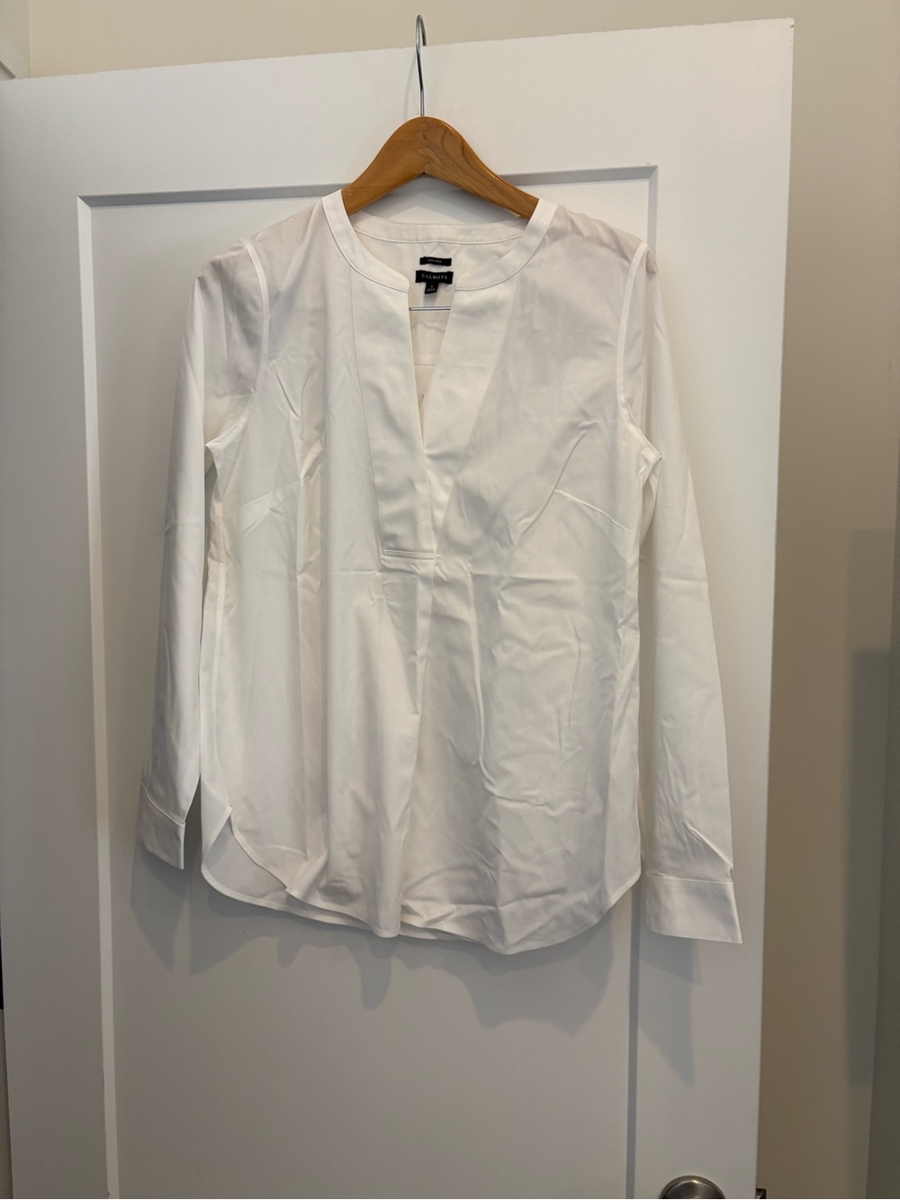 Talbots White Split V-Neck Long-Sleeve Blouse